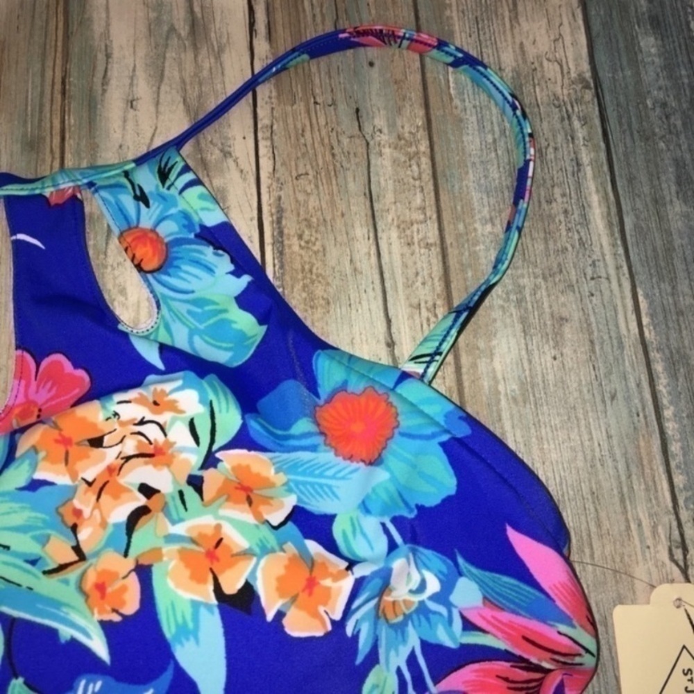NWT St. John’s Bay Blue Floral Tankini Top Women’s Size 8 Tropical Swim - Picture 4 of 6